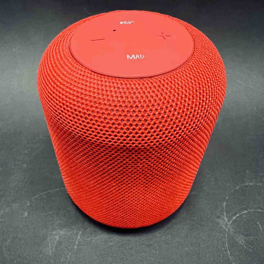 Portable Wireless Bluetooth Speaker with FM Radio — Available in 4 Colors