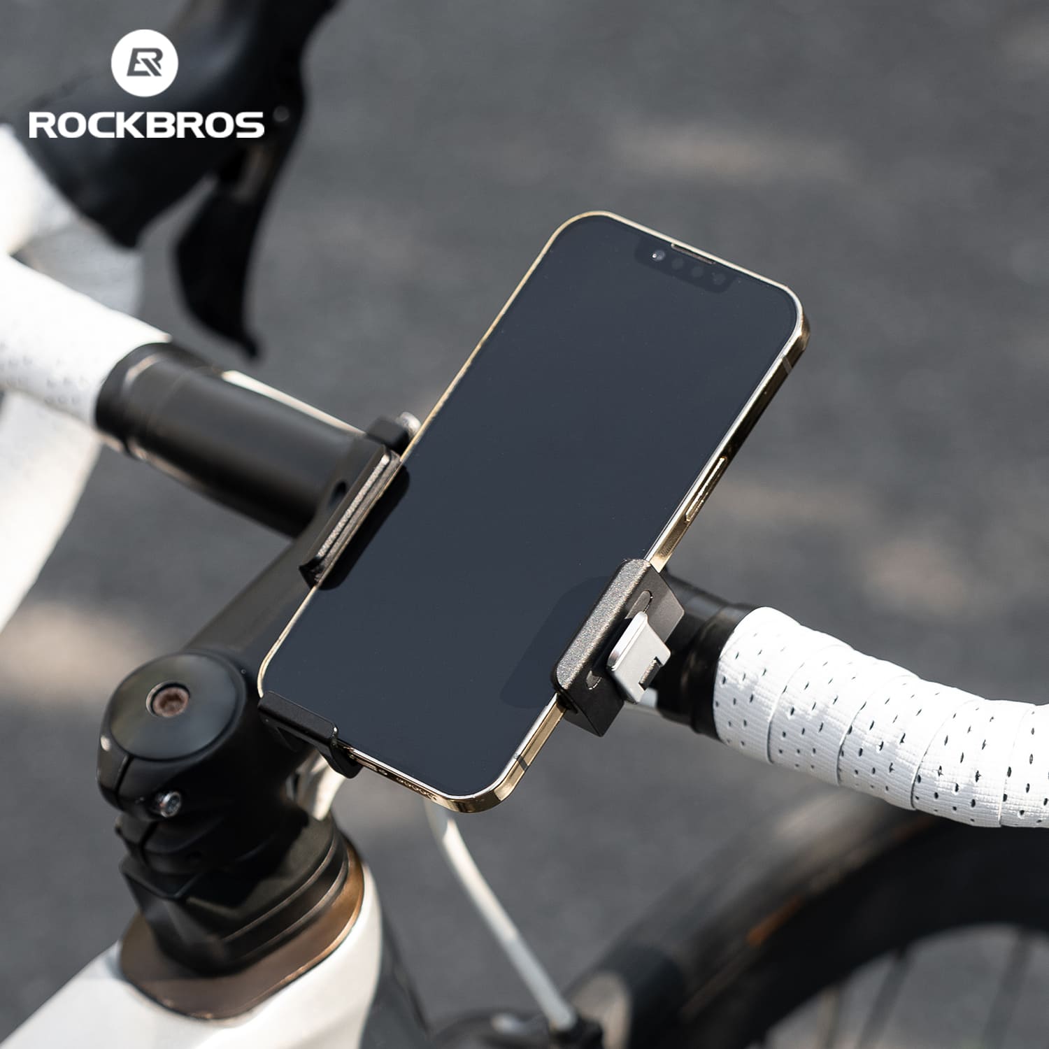 ROCKBROS Lightweight Quick-Release Bicycle Phone Mount — CNC Aluminum, Shock-Resistant, 360° Rotating for Road & Mountain Bikes detail image 5