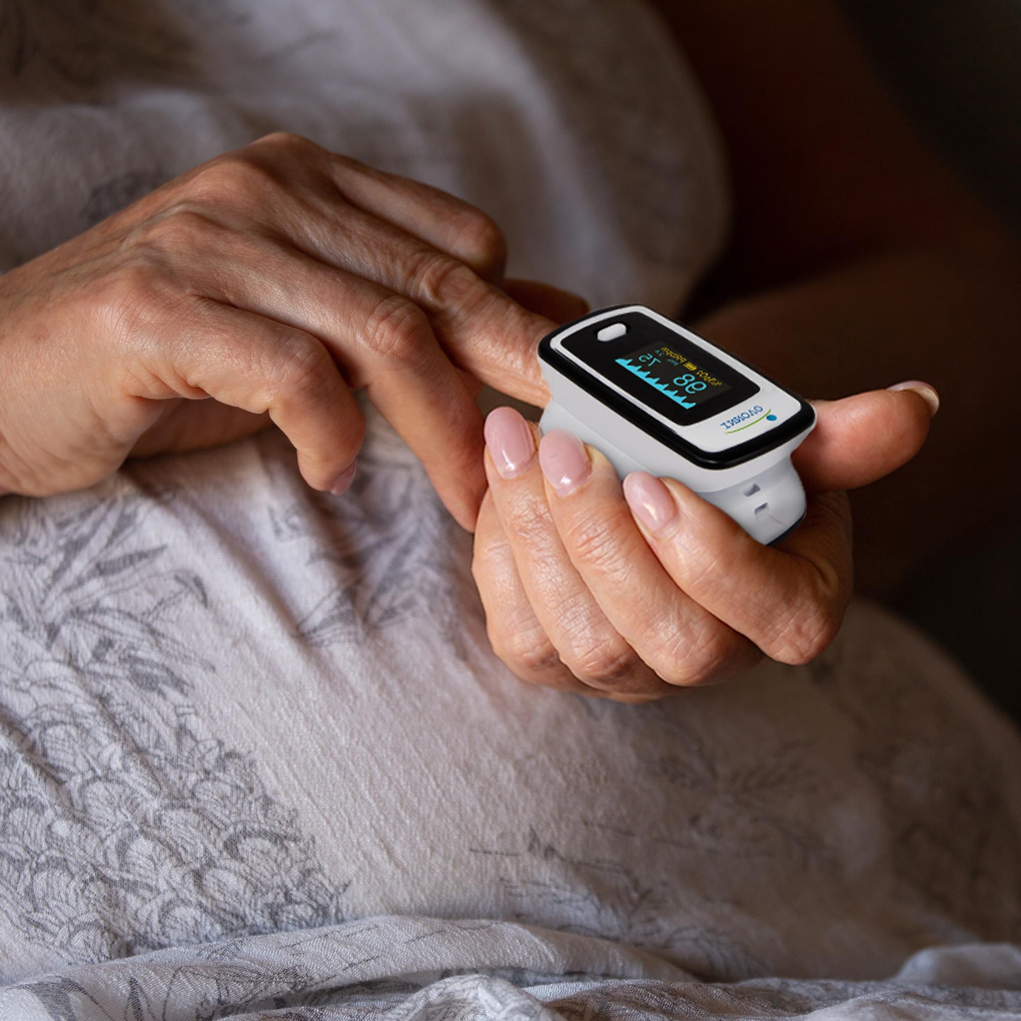 Innovo Deluxe iP900AP Fingertip Pulse Oximeter with Alarm, Plethysmograph and Perfusion Index detail image 3