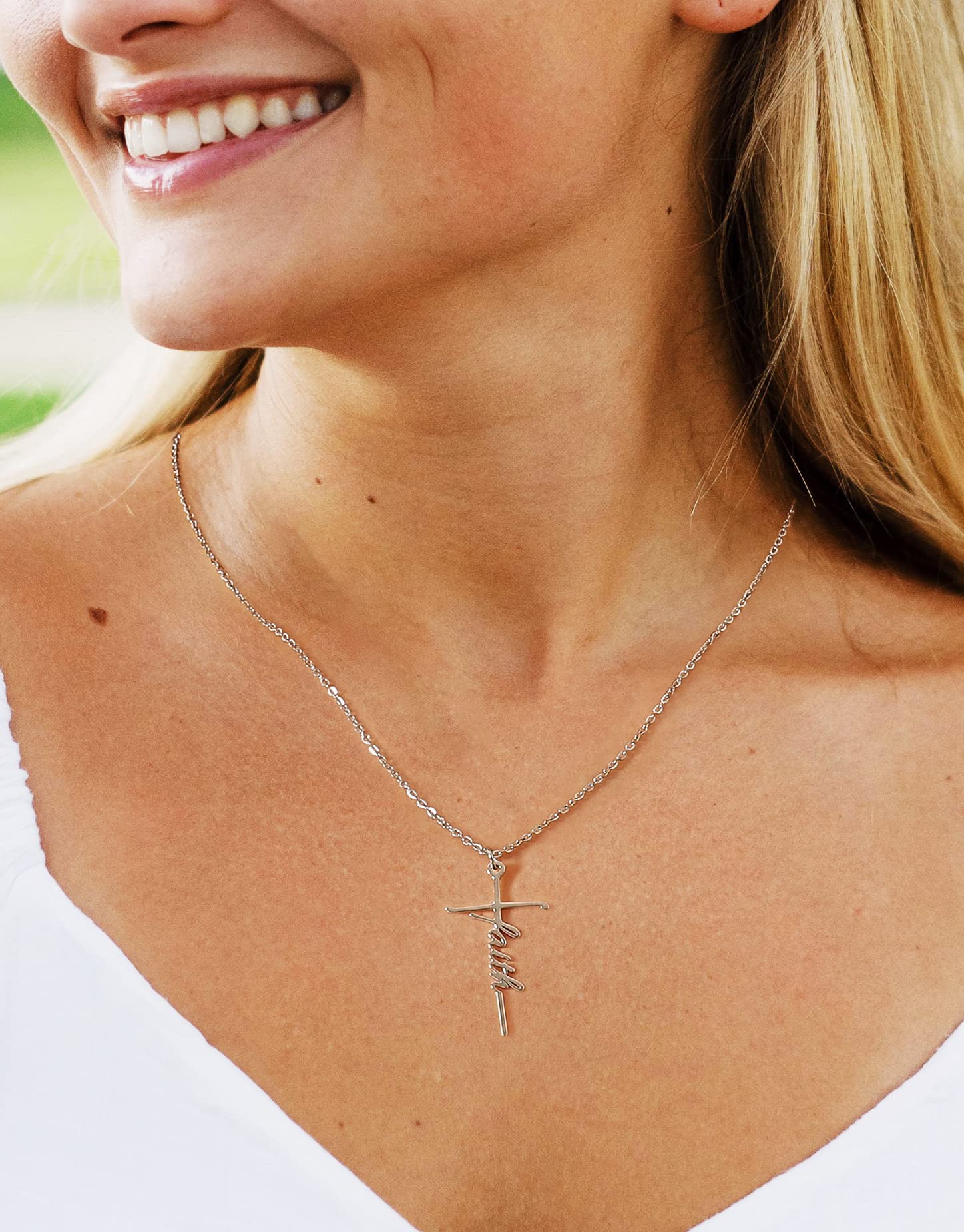 Lcherry Faith Cross Pendant Necklace for Women Religious Christian Jewelry Mother's Day Gifts for Women detail image 2